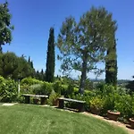 Silvio Bed and Breakfast 4*